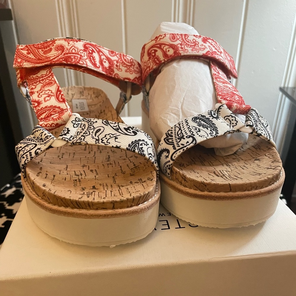 Steven New York brand new in box Belmar bandana print awesome sandals - Picture 5 of 9